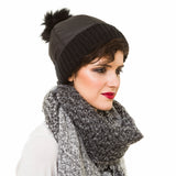 Beanie with Pom Pom (Black) - Melifluos